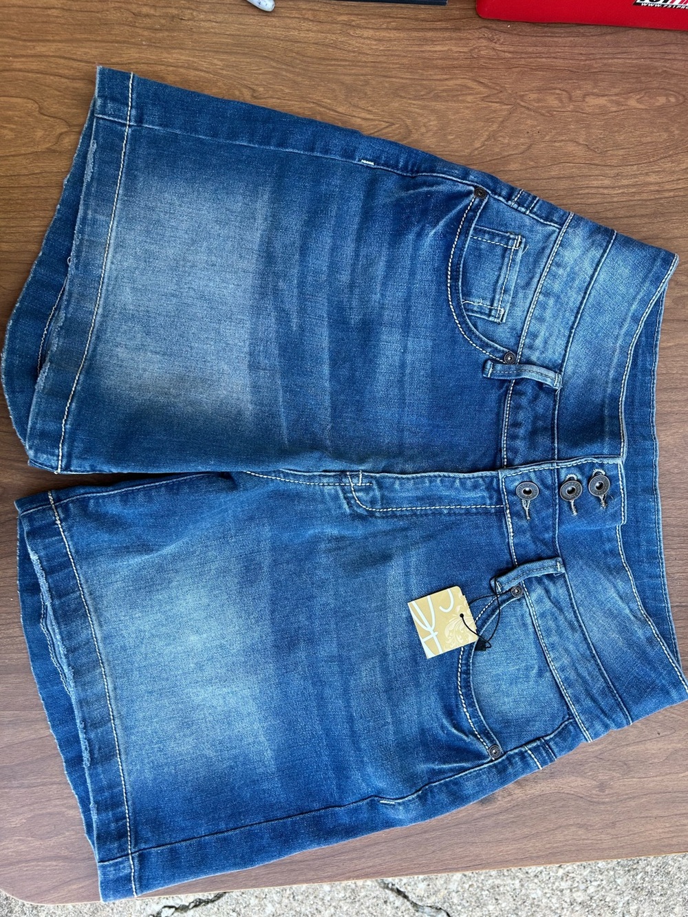 Suzanne Betro Blue Denim Shorts with Triple Snap Waist